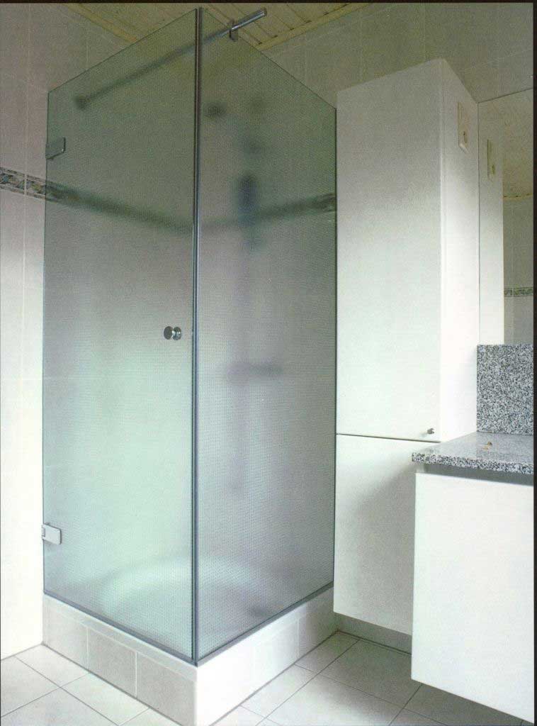 egyedi zuhanykabin készítés